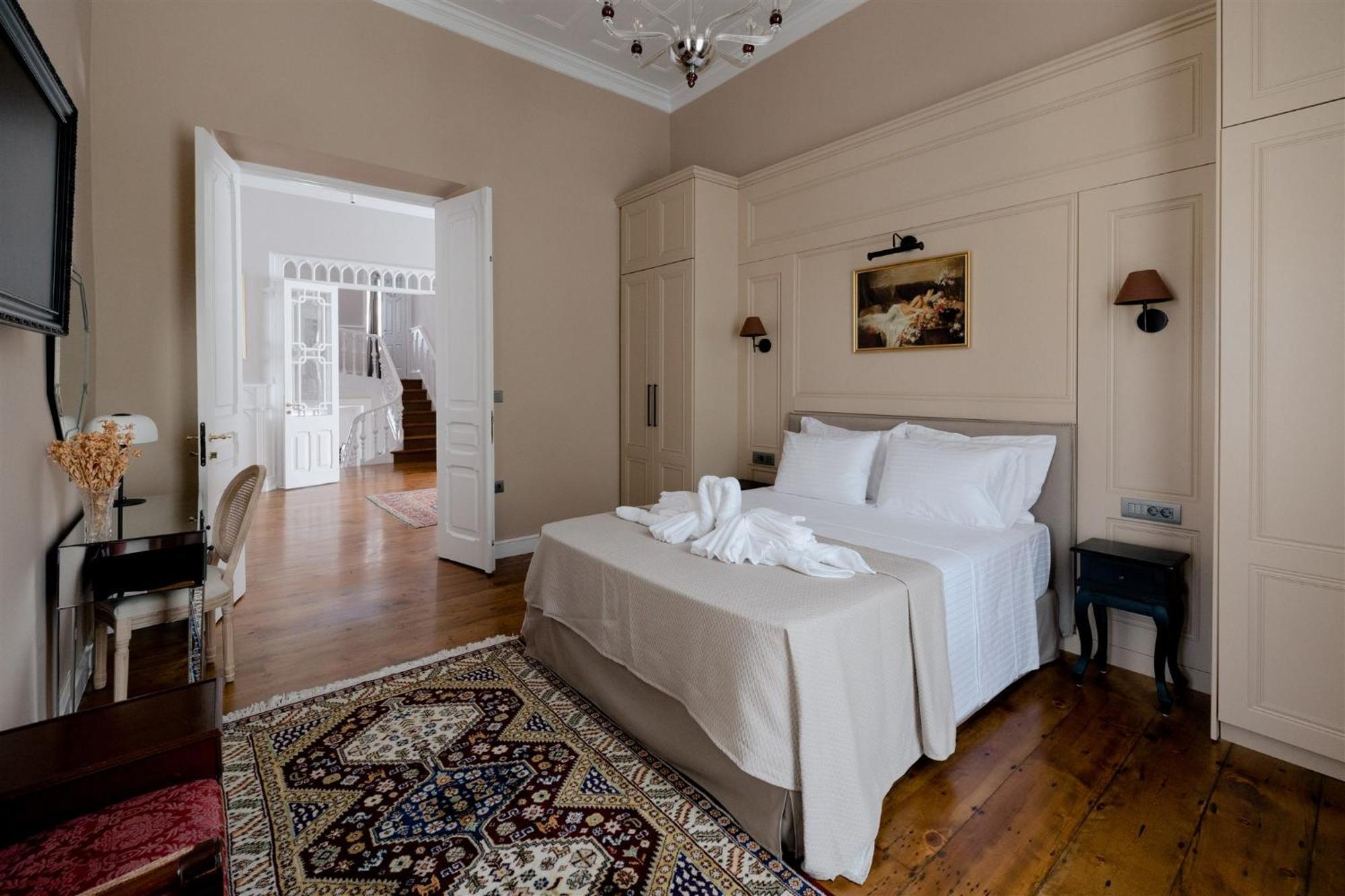 Victoria Mansion A Luxurious Neoclassical Experience Rhodes City Exterior photo